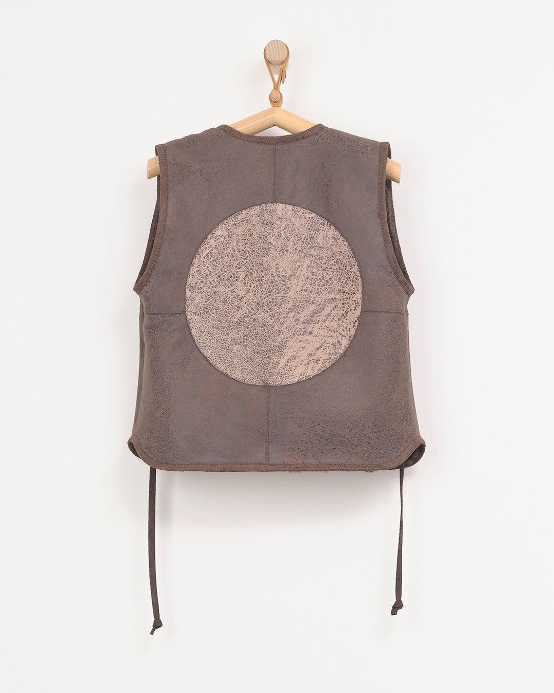 OUTLET SALE- 訳あり品など大放出 Moon Vest Land At | Silvano Milena | Licorice in トップス