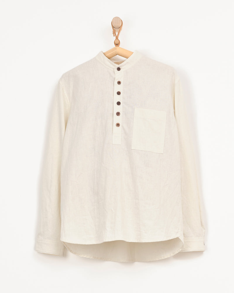 6-Button Shirt in Natural