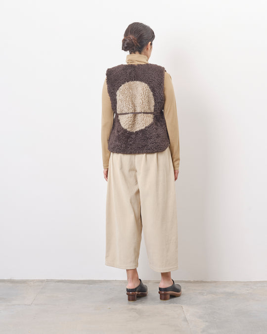 Moon Vest in Licorice