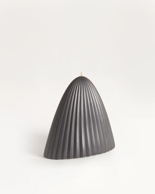 Small Tusk Candle in Black
