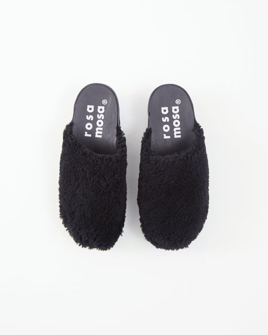 Curly Shearling Clogs in Black