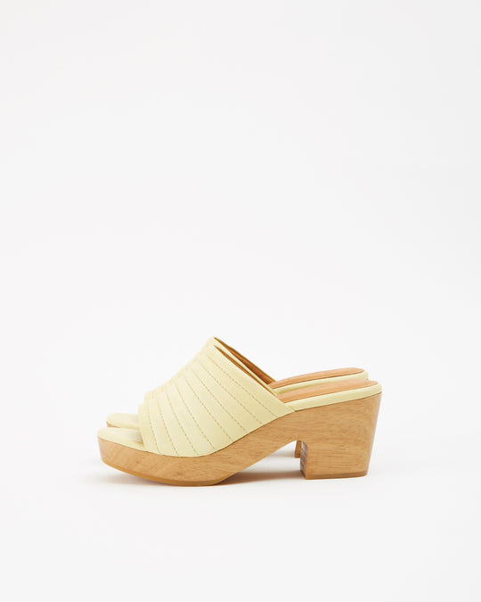 Ribbed Open Toe Clog in Pastel Sunshine